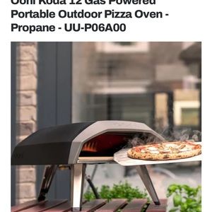 Ooni 12 inch outdoor pizza oven bran new in box never been used